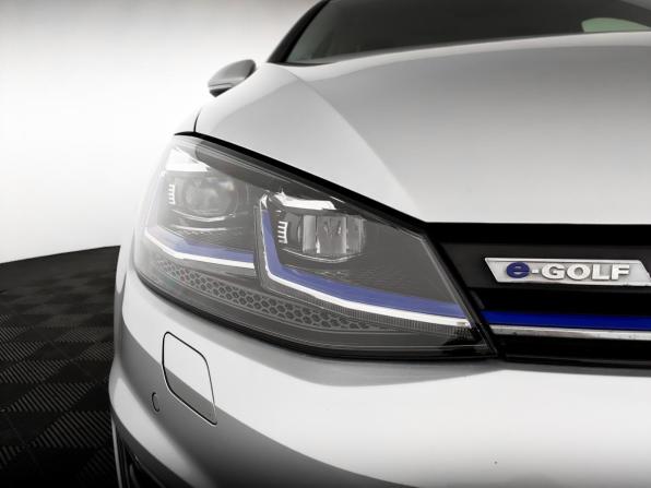 Volkswagen Golf VII Рестайлинг с пробегом 2019 года, цена 2 270 000 рублей, 81891 км, хэтчбек, Автокод Объявления