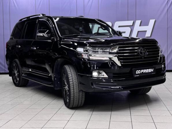 Toyota Land Cruiser 200 Series Рестайлинг 2 с пробегом 2018 года, цена 8 099 000 рублей, 215460 км, внедорожник, Автокод Объявления