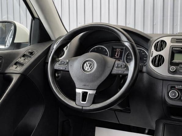 Volkswagen Tiguan I с пробегом 2011 года, цена 1 177 000 рублей, 176513 км, внедорожник, Автокод Объявления