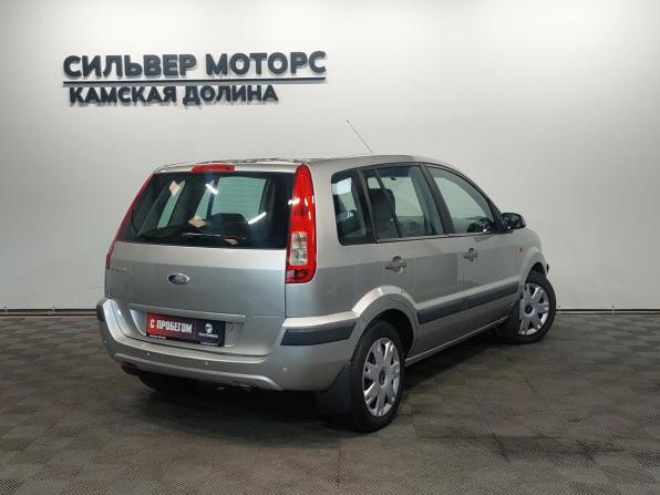 Ford Fusion I Рестайлинг с пробегом 2007 года, цена 370 000 рублей, 181000 км, хэтчбек, Автокод Объявления