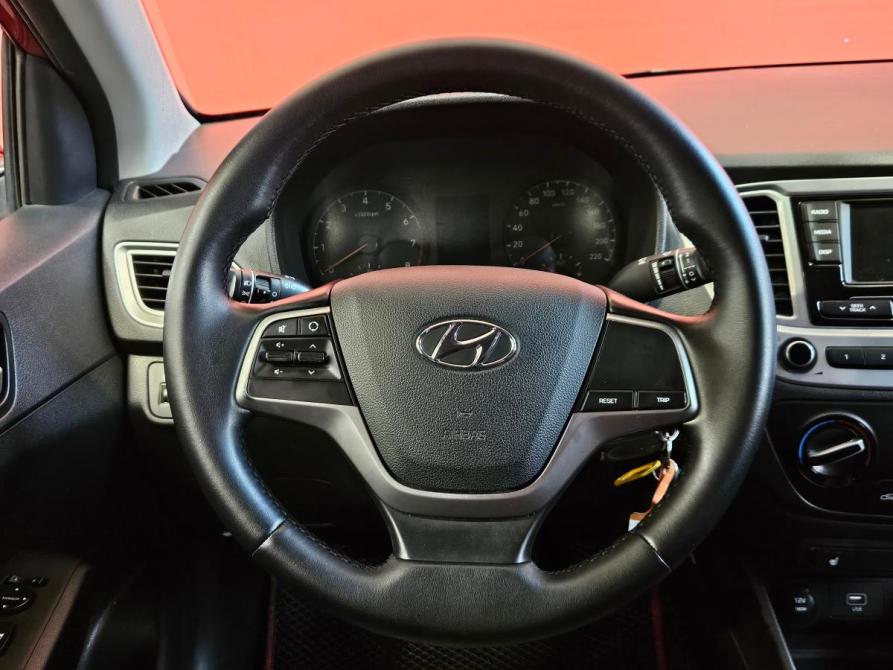 Hyundai Solaris II Вологда  - изображение 12