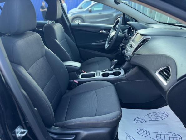 Chevrolet Cruze II с пробегом 2016 года, цена 995 000 рублей, 177512 км, седан, Автокод Объявления