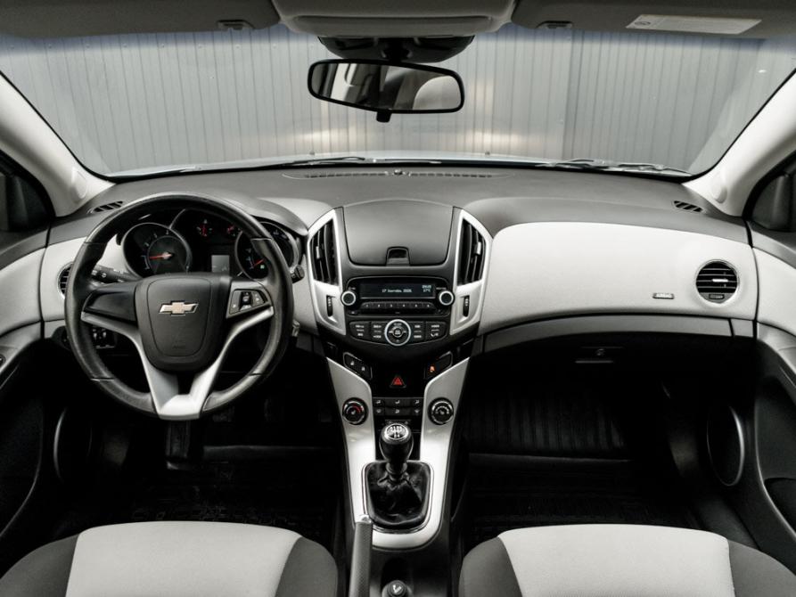 Chevrolet Cruze I Рестайлинг Екатеринбург  - изображение 12