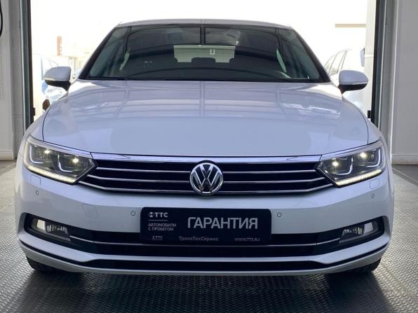 Volkswagen Passat B8 с пробегом 2018 года, цена 2 265 000 рублей, 98700 км, седан, Автокод Объявления