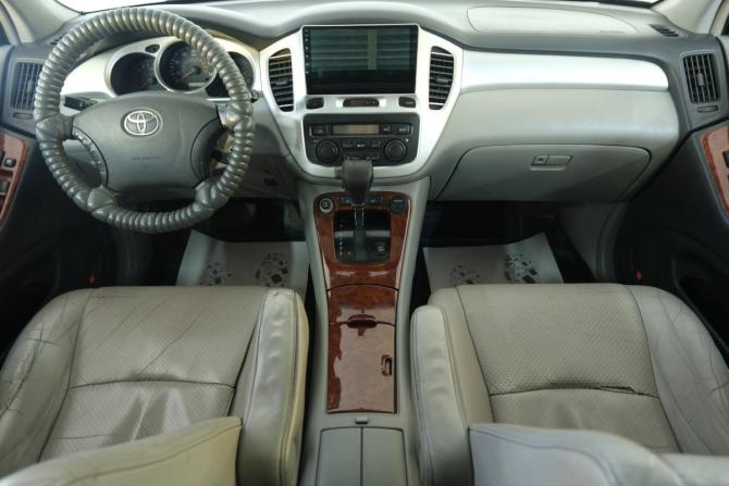 Toyota Highlander I (XU20) Рестайлинг с пробегом 2005 года, цена 1 099 000 рублей, 400000 км, внедорожник, Автокод Объявления