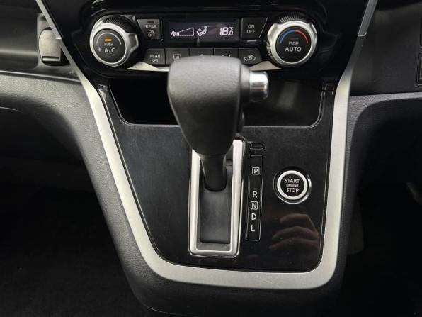 Nissan Serena V (C27) с пробегом 2016 года, цена 1 499 000 рублей, 211269 км, минивэн, Автокод Объявления