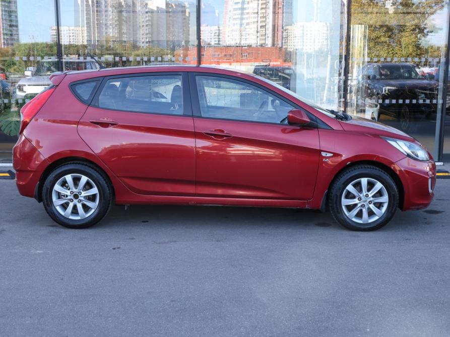 Hyundai Solaris I Москва  - изображение 4