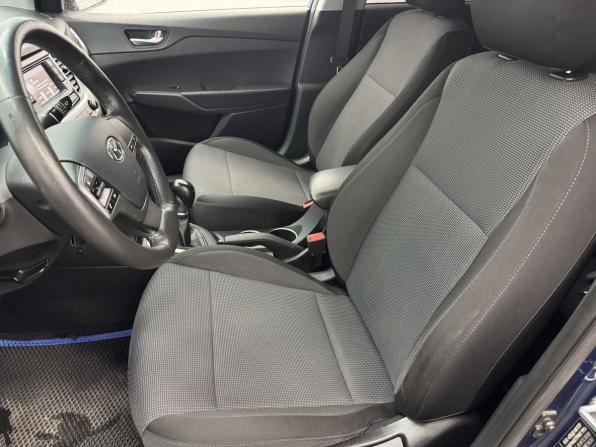 Hyundai Solaris II Рестайлинг с пробегом 2021 года, цена 1 580 000 рублей, 35549 км, седан, Автокод Объявления