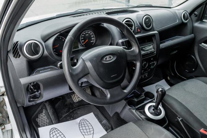 Lada (ВАЗ) Granta I с пробегом 2017 года, цена 494 000 рублей, 89091 км, лифтбек, Автокод Объявления