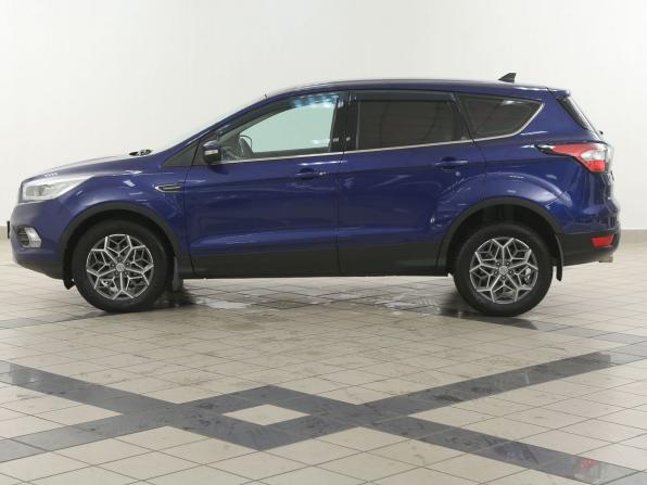 Ford Kuga II Рестайлинг с пробегом 2017 года, цена 1 529 000 рублей, 150000 км, внедорожник, Автокод Объявления