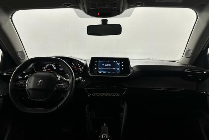 Peugeot 2008 II с пробегом 2023 года, цена 2 399 000 рублей, 8760 км, внедорожник, Автокод Объявления