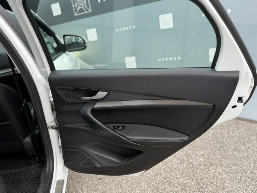 Lada (ВАЗ) Vesta I Рестайлинг (NG) Минеральные Воды  - изображение 20
