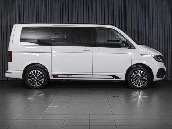Volkswagen Multivan T6 Рестайлинг с пробегом 2020 года, цена 6 870 000 рублей, 122067 км, минивэн, Автокод Объявления