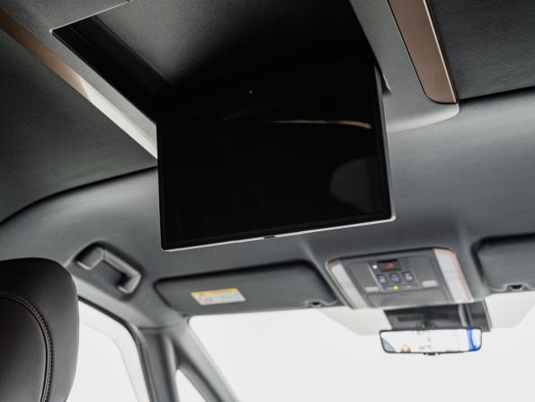 Toyota Alphard IV с пробегом 2024 года, цена 9 490 000 рублей, 29829 км, минивэн, Автокод Объявления