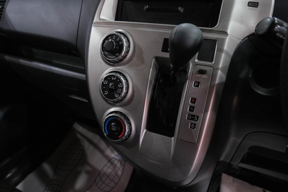 Toyota Ractis I Новокузнецк  - изображение 20