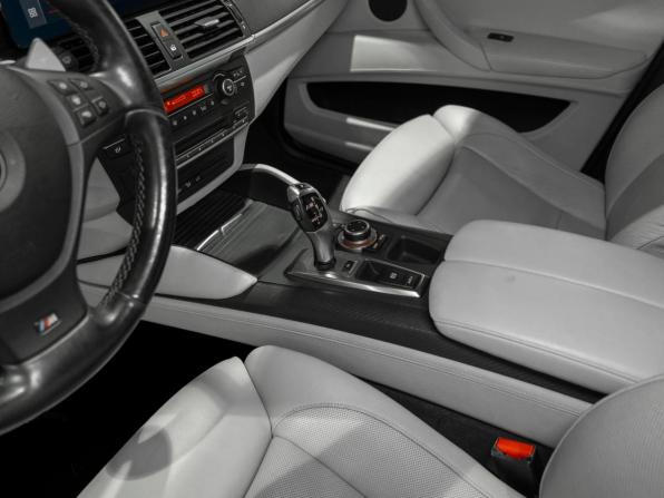 BMW X6 M I (E71) с пробегом 2010 года, цена 1 295 000 рублей, 256103 км, внедорожник, Автокод Объявления