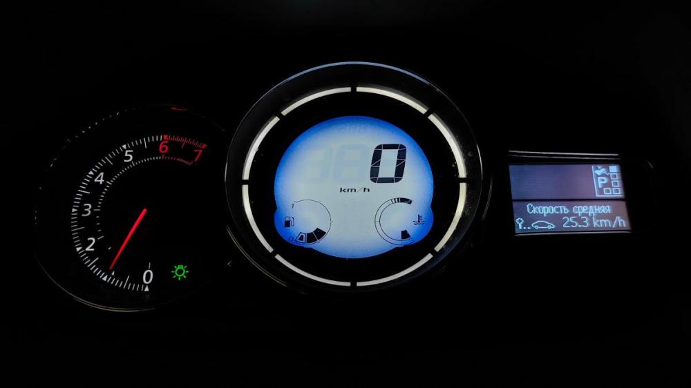 Renault Fluence I Рестайлинг Москва  - изображение 16