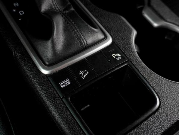 Kia Sportage IV Рестайлинг с пробегом 2019 года, цена 2 264 000 рублей, 82640 км, внедорожник, Автокод Объявления