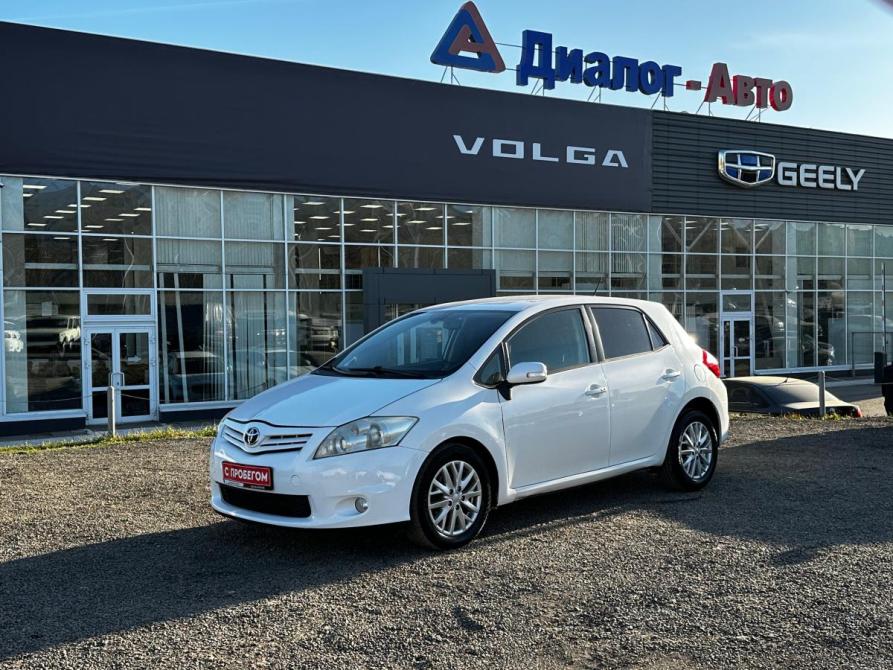 Toyota Auris I Рестайлинг Набережные Челны  - изображение 1