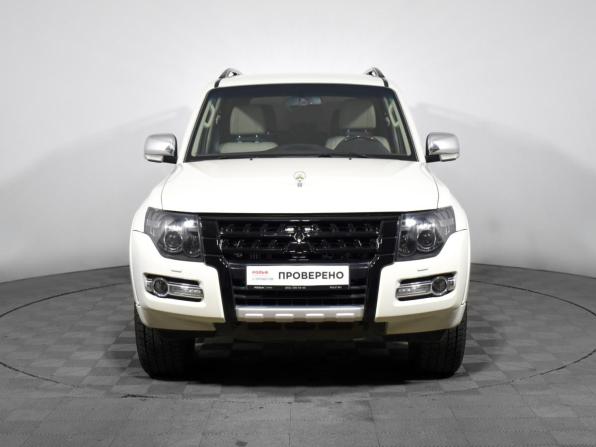 Mitsubishi Pajero IV Рестайлинг 2 с пробегом 2019 года, цена 3 297 690 рублей, 75435 км, внедорожник, Автокод Объявления