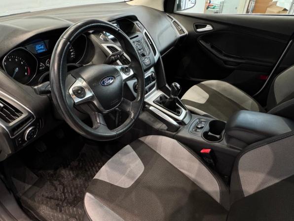 Ford Focus III с пробегом 2012 года, цена 820 000 рублей, 155755 км, хэтчбек, Автокод Объявления