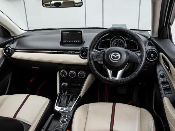 Mazda Demio IV (DJ) с пробегом 2015 года, цена 1 050 000 рублей, 205004 км, хэтчбек, Автокод Объявления