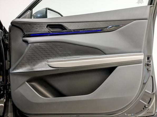 Changan UNI-V I с пробегом 2024 года, цена 2 345 000 рублей, 41195 км, лифтбек, Автокод Объявления