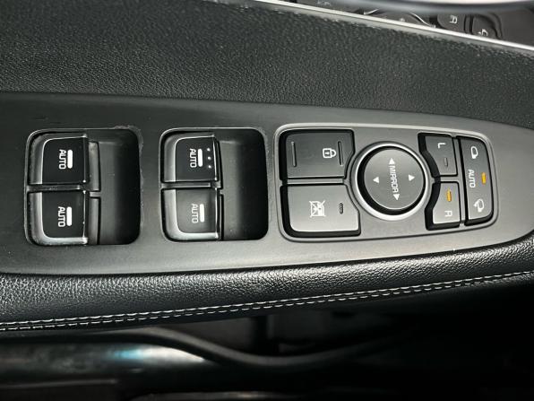 Kia Sorento III Prime с пробегом 2015 года, цена 2 090 000 рублей, 180218 км, внедорожник, Автокод Объявления