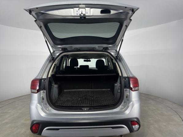 Mitsubishi Outlander III Рестайлинг 3 с пробегом 2020 года, цена 2 149 000 рублей, 135028 км, внедорожник, Автокод Объявления