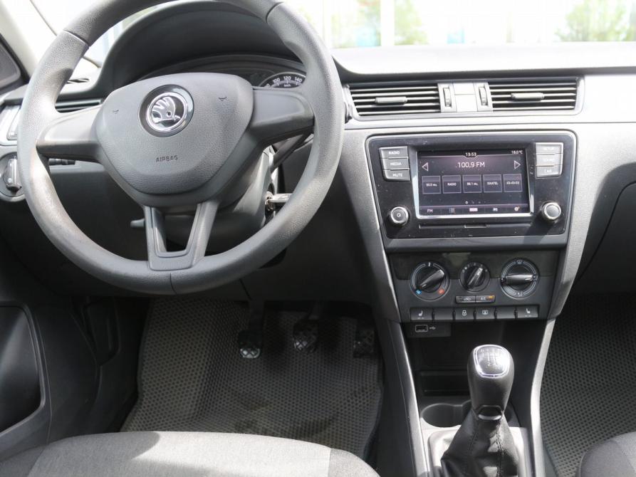 Skoda Rapid I Рестайлинг Стерлитамак  - изображение 7