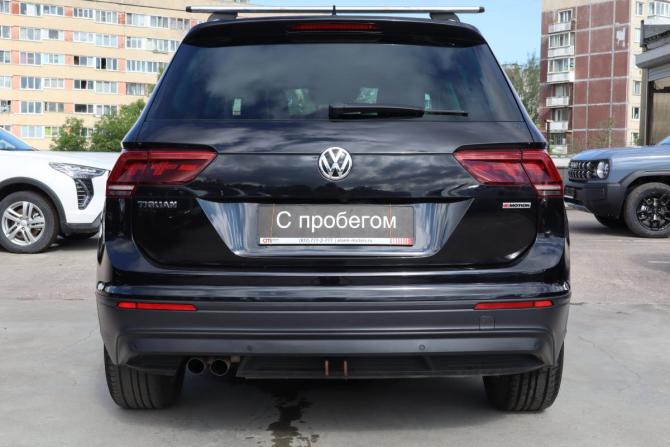 Volkswagen Tiguan II с пробегом 2018 года, цена 1 949 000 рублей, 211000 км, внедорожник, Автокод Объявления