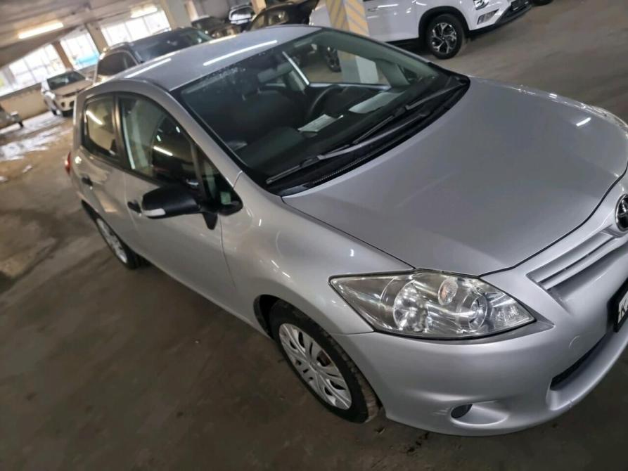 Toyota Auris I Рестайлинг Санкт-Петербург  - изображение 2