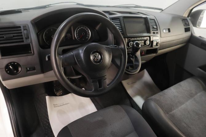 Volkswagen Caravelle T5 Рестайлинг с пробегом 2013 года, цена 1 869 000 рублей, 250000 км, минивэн, Автокод Объявления