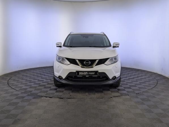 Nissan Qashqai II с пробегом 2017 года, цена 1 850 000 рублей, 102181 км, внедорожник, Автокод Объявления