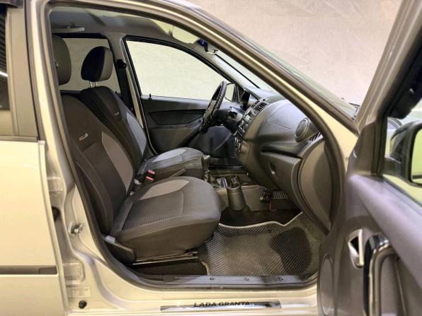 Lada (ВАЗ) Granta I Рестайлинг с пробегом 2024 года, цена 880 000 рублей, 45955 км, седан, Автокод Объявления