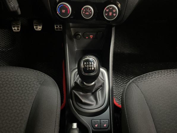 Kia Rio III Рестайлинг с пробегом 2015 года, цена 1 020 000 рублей, 119986 км, седан, Автокод Объявления