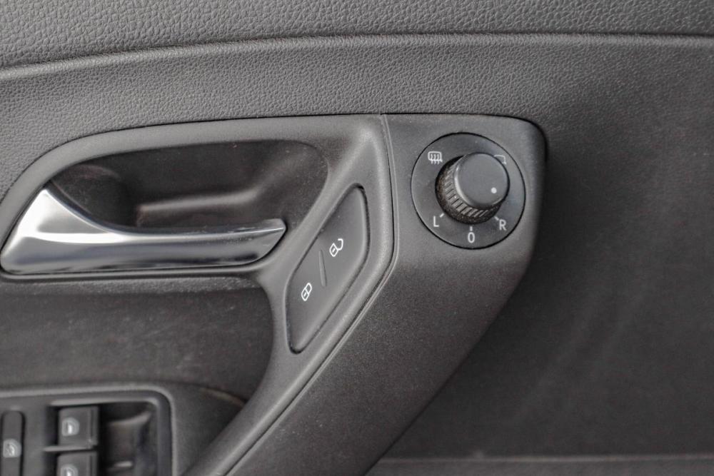 Volkswagen Polo V Рестайлинг Челябинск  - изображение 8