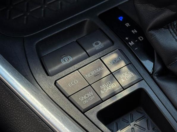 Toyota RAV4 V (XA50) с пробегом 2021 года, цена 3 099 000 рублей, 80586 км, внедорожник, Автокод Объявления