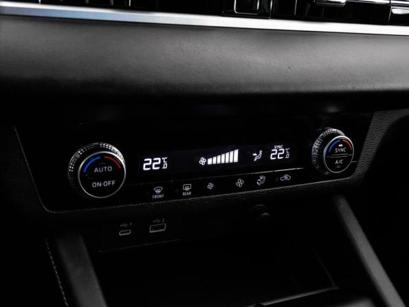 Mitsubishi Outlander IV с пробегом 2022 года, цена 3 160 000 рублей, 67904 км, внедорожник, Автокод Объявления