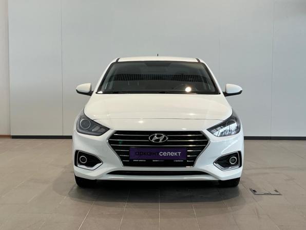 Hyundai Solaris II с пробегом 2020 года, цена 1 340 000 рублей, 156040 км, седан, Автокод Объявления