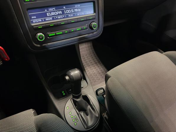 Skoda Fabia II Рестайлинг с пробегом 2010 года, цена 699 000 рублей, 136000 км, хэтчбек, Автокод Объявления