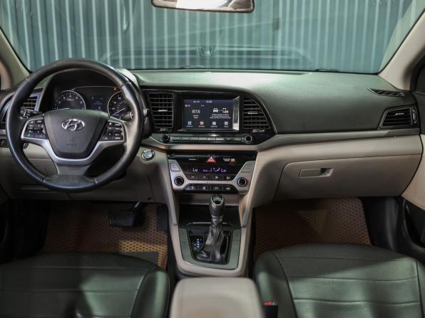Hyundai Elantra VI (AD) с пробегом 2016 года, цена 1 239 000 рублей, 126000 км, седан, Автокод Объявления