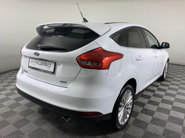 Ford Focus III Рестайлинг с пробегом 2018 года, цена 850 000 рублей, 263483 км, седан, Автокод Объявления