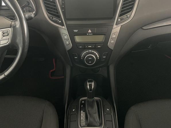 Hyundai Santa Fe III с пробегом 2014 года, цена 1 600 000 рублей, 191394 км, внедорожник, Автокод Объявления