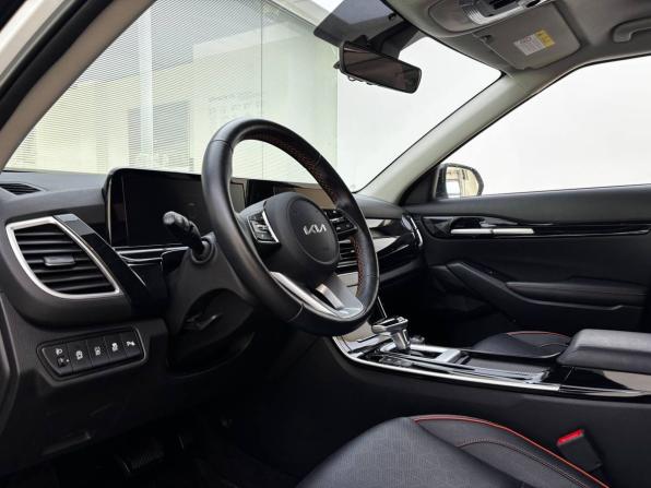 Kia Seltos I Рестайлинг с пробегом 2024 года, цена 2 399 000 рублей, 39669 км, внедорожник, Автокод Объявления