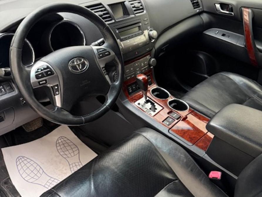 Toyota Highlander II (XU40) Рестайлинг Нижний Тагил  - изображение 12