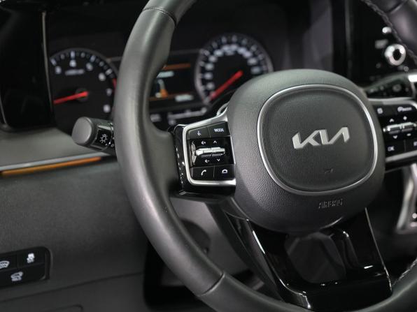 Kia Sorento IV с пробегом 2022 года, цена 4 250 000 рублей, 36000 км, внедорожник, Автокод Объявления