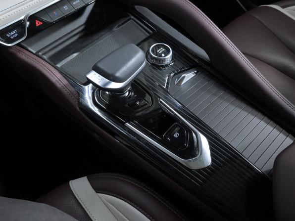 Geely Monjaro I с пробегом 2023 года, цена 3 370 000 рублей, 31590 км, внедорожник, Автокод Объявления