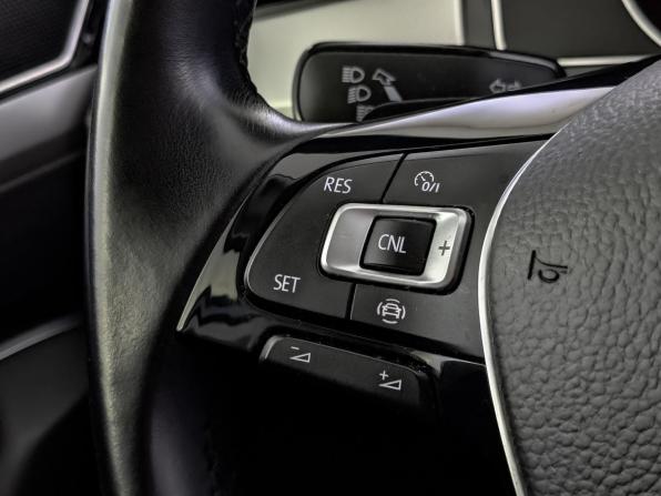 Volkswagen Passat B8 с пробегом 2019 года, цена 1 920 000 рублей, 152168 км, седан, Автокод Объявления