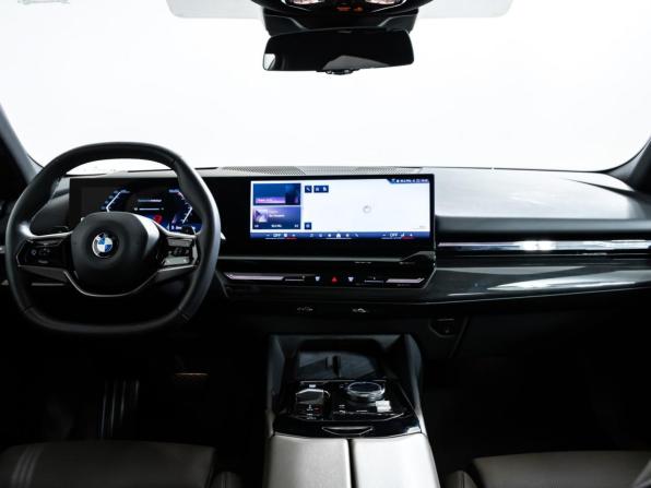 BMW 5 серии VIII (G60/G61/G68) с пробегом 2023 года, цена 6 316 000 рублей, 45660 км, седан, Автокод Объявления